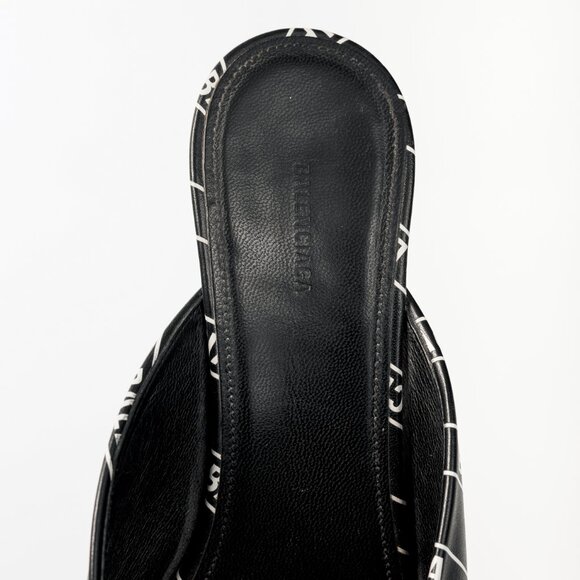 Balenciaga Black & White Logo-Printed BB Knife Mules - Picture 10 of 12